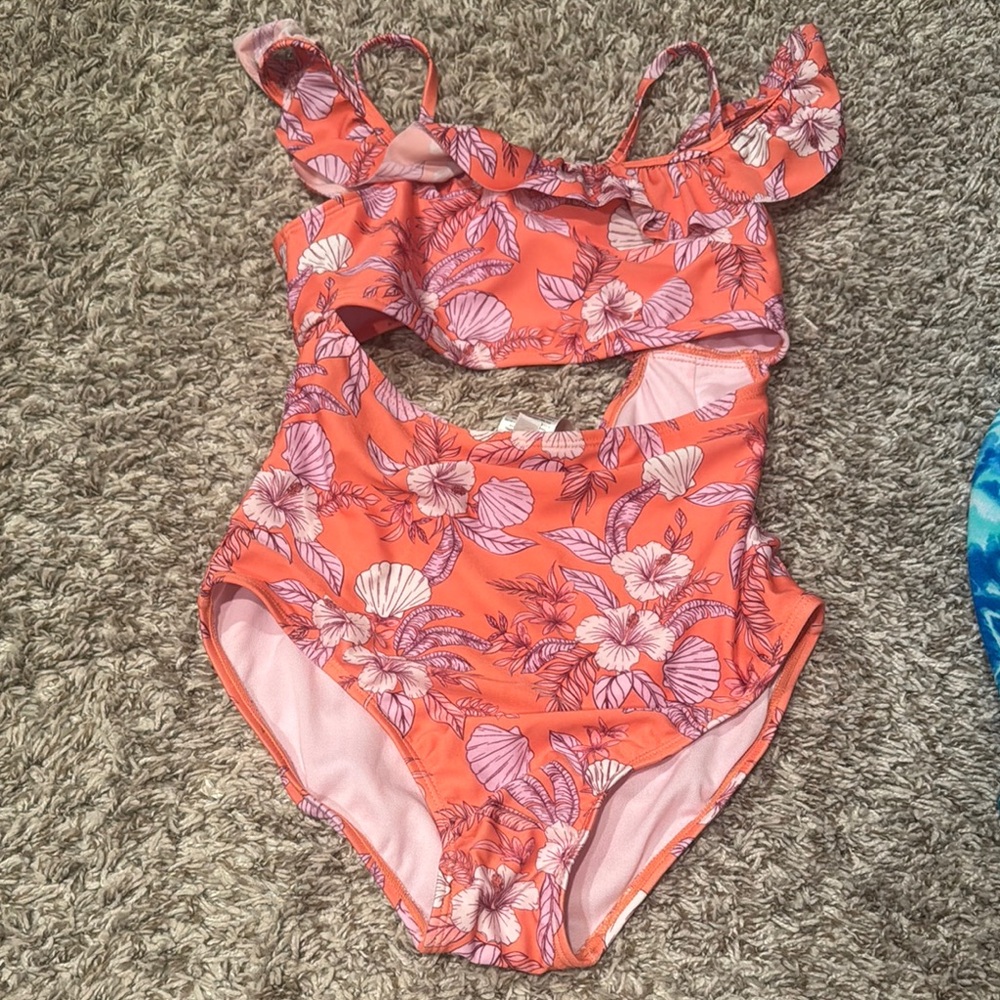 Floral Ruffle One-Piece Swimsuit